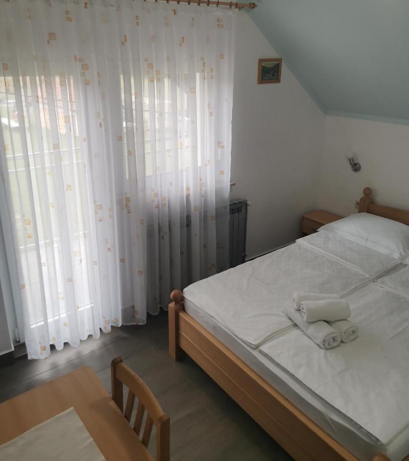 House Pljesevica Hotell Plitvička Jezera Eksteriør bilde